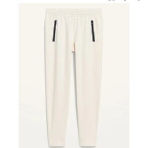 NWT Men’s Ivory Dynamic Fleece Joggers Size M